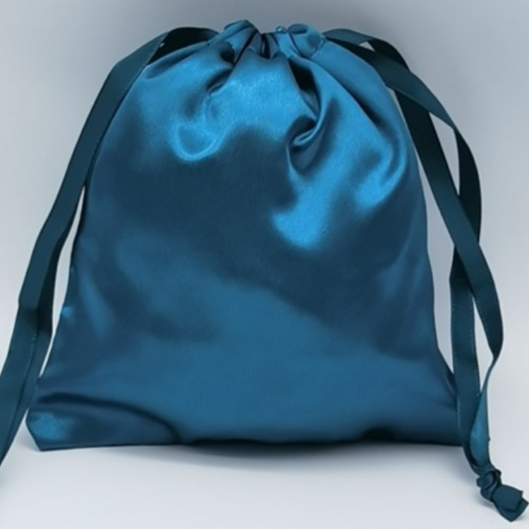 Green fabric storage bag, fabric drawstring bag, gift bag, fabric drawstring bag, silk satin drawstring bag, black details Picture