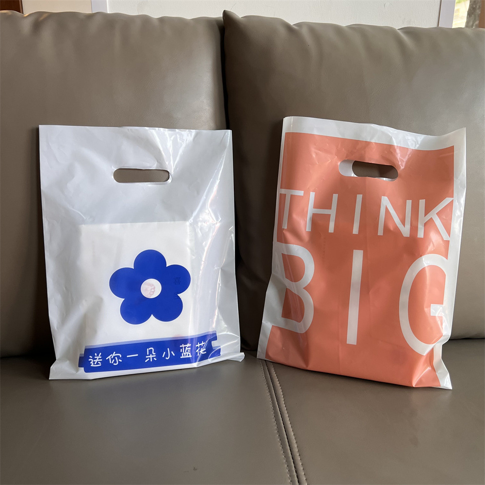 Thickened Plastic Makeup Gift Jewelry Earrings Hair Clip Small Tote Bag Wholesale Four Finger Flat Mouth Clothing Store Application Scenario