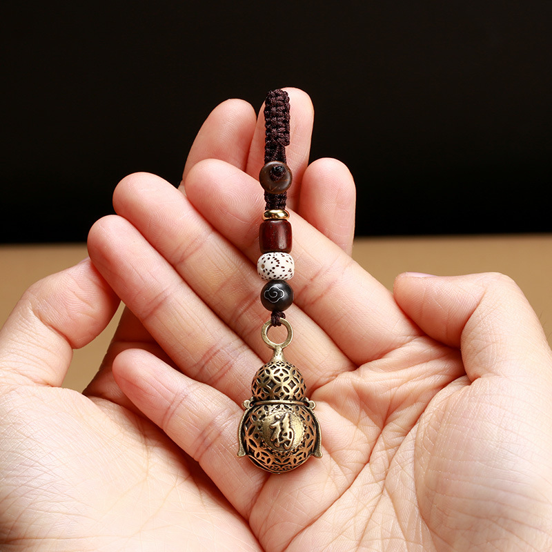 قلادة مفاتيحي من سلسلة مفاتيح سيارة ڤولڠ التي تحمل اجراس القرع والنحاس details Picture