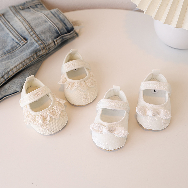 春秋婴儿宝宝蕾丝公主鞋0-1岁学步彩棉新生儿百天周岁布鞋不掉鞋