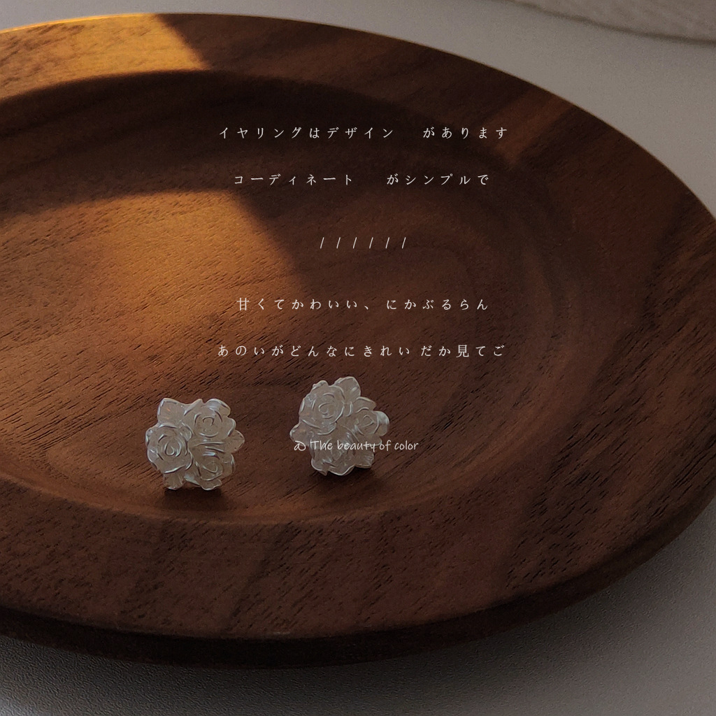 What a beautiful flower! Wholesale 925 silver needle stud earrings, gentle, sweet, simple and fresh rose earrings, new style earrings Specification image