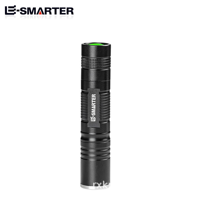 Zoom S5 Flashlight Waterproof Mini Mini Straight Charging 18650 Zoom Model Application Scenario