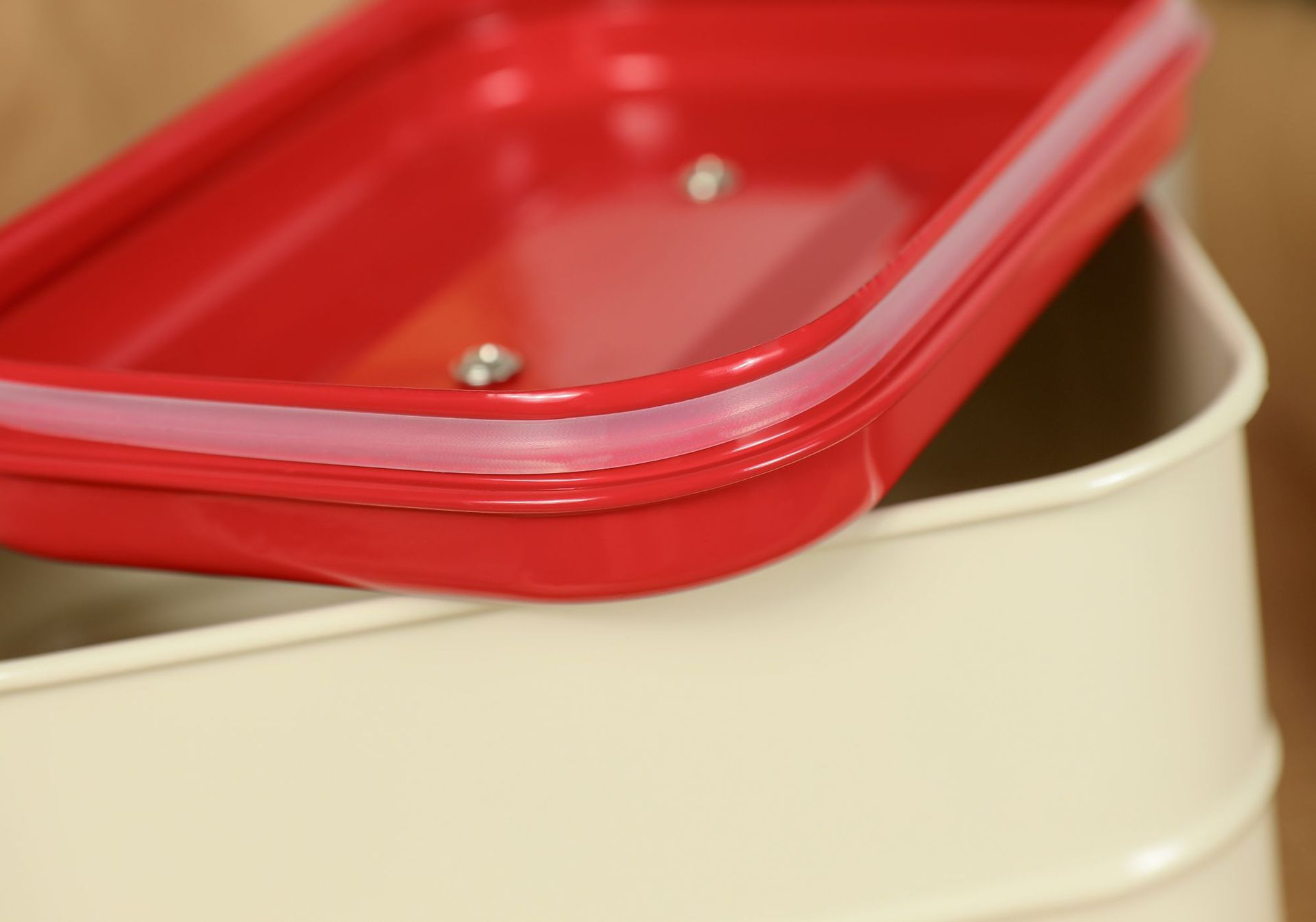 Miscellaneous Storage Box, Simple Storage Box, Kitchen Cosmetics Storage Basket, Storage Basket, Desktop Miscellaneous And Snack Storage Can Application Scenario