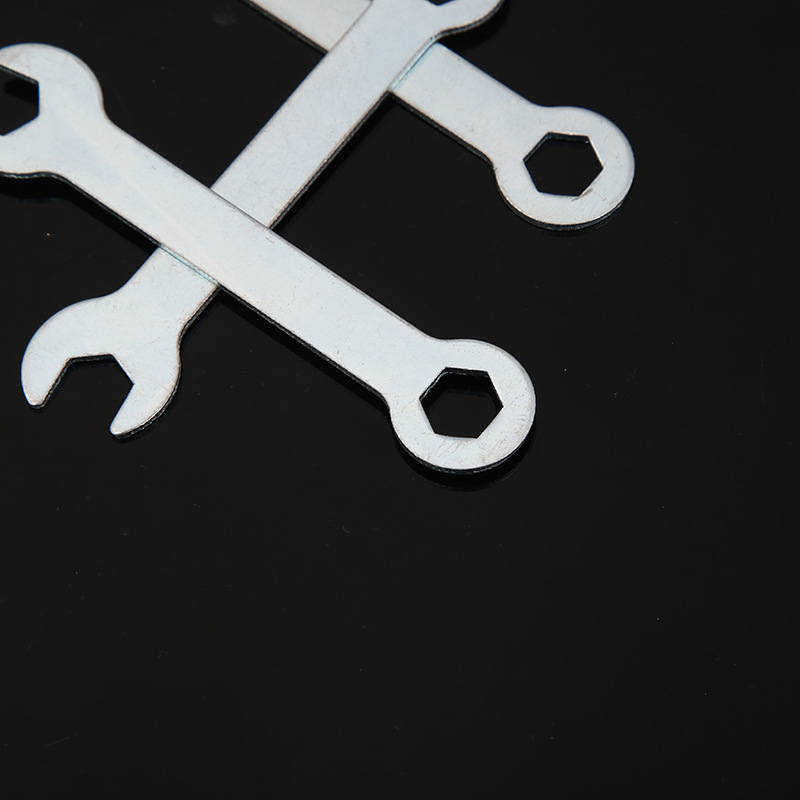 Stamped Iron Open End Wrench Closed Wrench Double-End Tool Dual-Purpose Wrench Bicycle Wrench Application Scenario