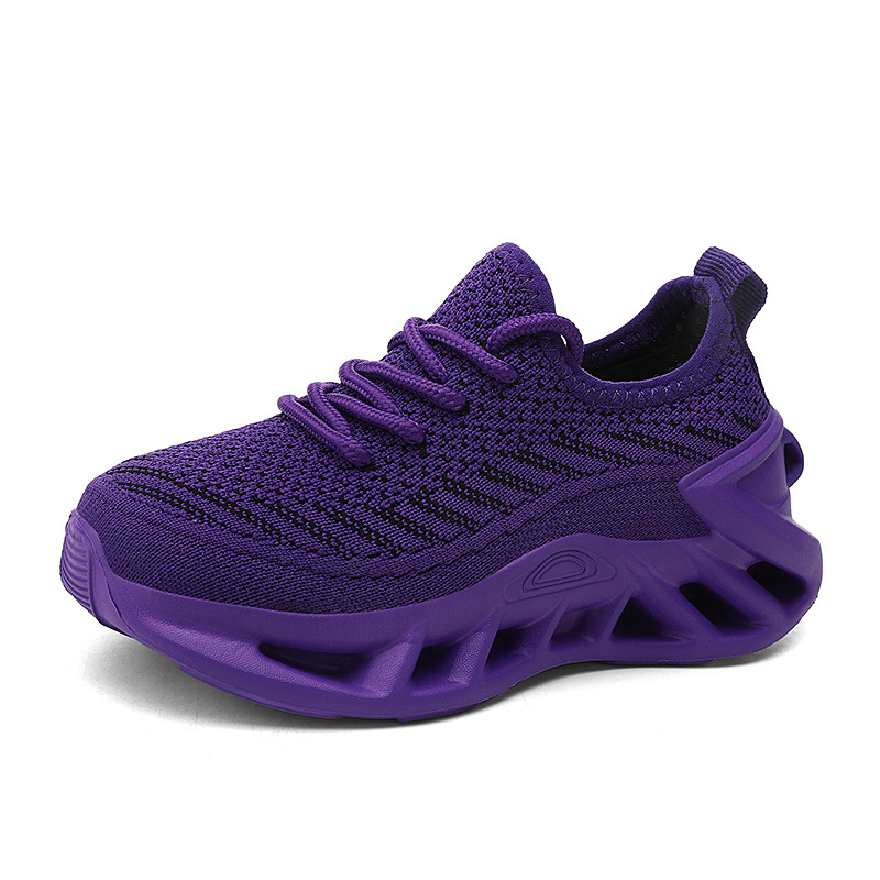 儿童鞋/童鞋/鞋业/飞织鞋/巴布豆童鞋白底实物图