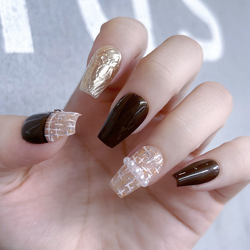 Xiaoxiang Wind Pure Handmade Wear A Celebrity Light Luxury Temperament Pearl Nail Art Students Pregnant Women Removable Fake Nail Pieces