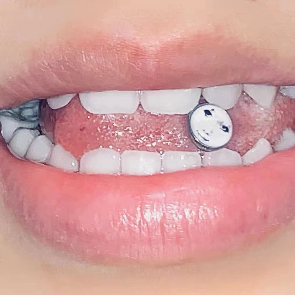 搞笑龙图滴油舌钉表情包潮酷舌饰外螺纹新款电商热销人体穿刺饰品