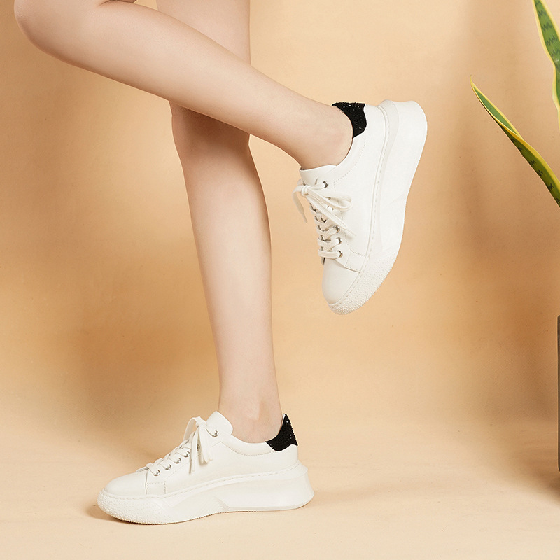 New Spring/Summer 2025 white sneakers, thick-soled cowhide top layer casual height-increasing shoes, fashionable, elegant and versatile women's shoes Specification image