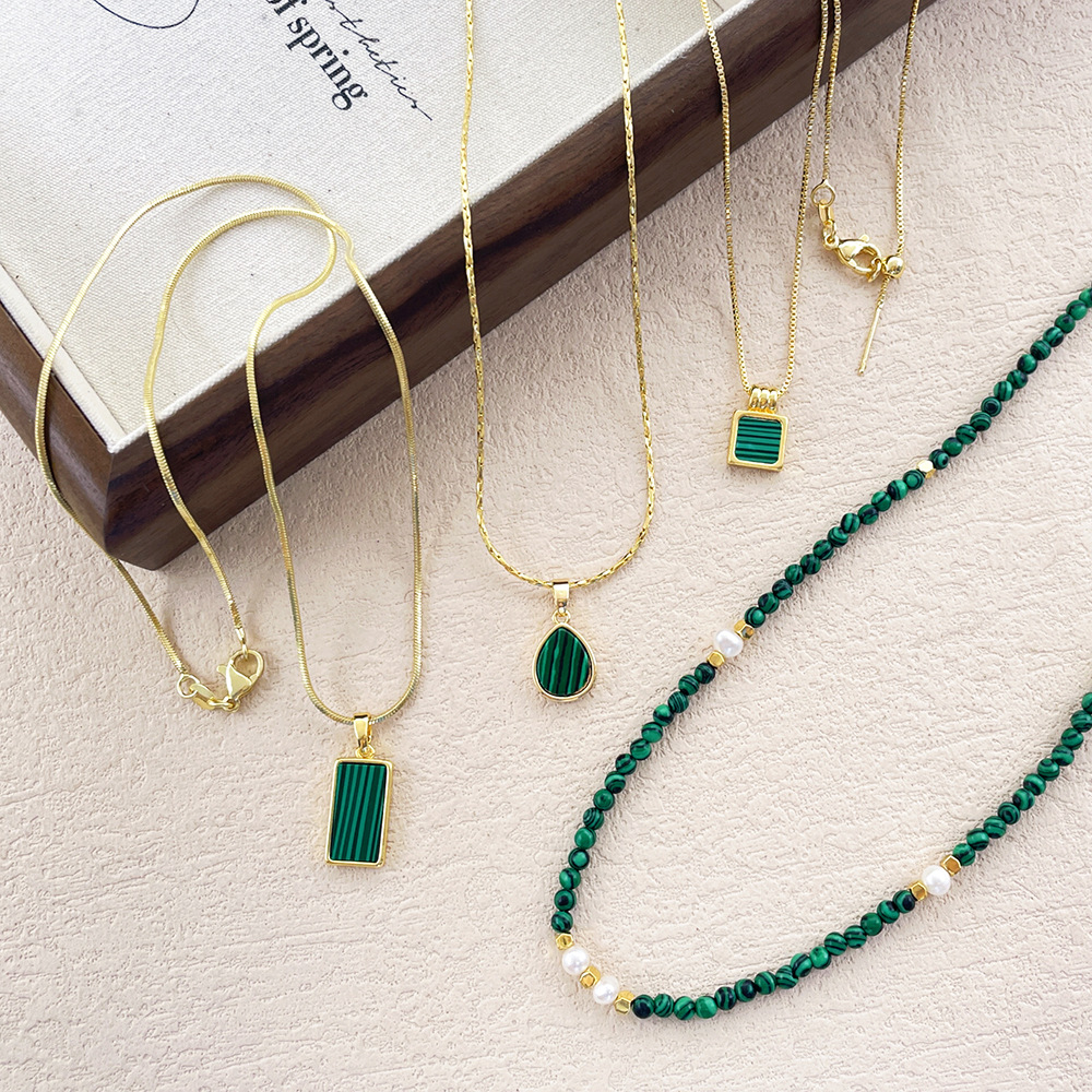 新中式天然孔雀石串珠项链淡水珍珠锁骨链几何吊坠颈链高级感套装详情图2
