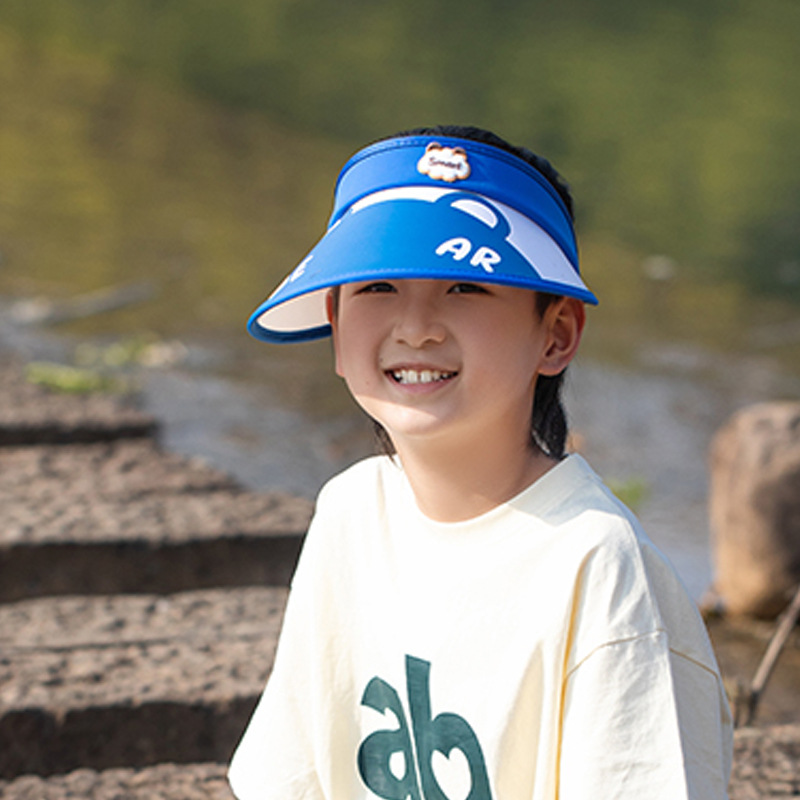 New summer open-top caps for children, outdoor wide-brimmed full-face sun protection caps with cartoon patterns, are in stock and available for delivery