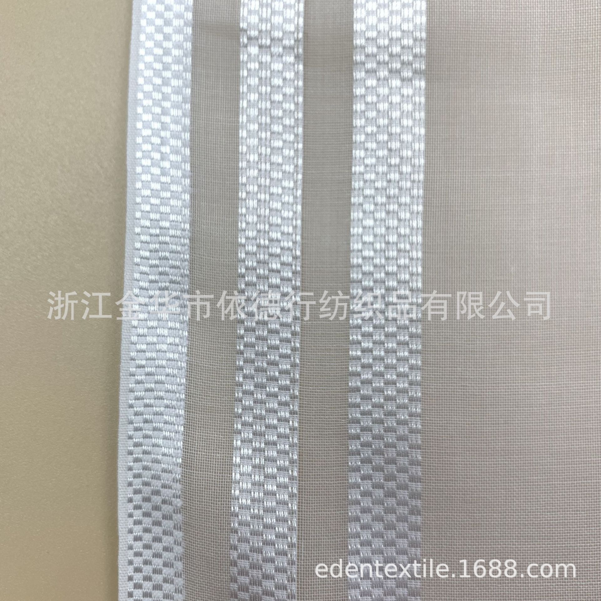Arab headscarves, African headscarves, men's Sudanese headscarves, white jacquard long scarves, base fabric, cross-border wholesale Application Scenario