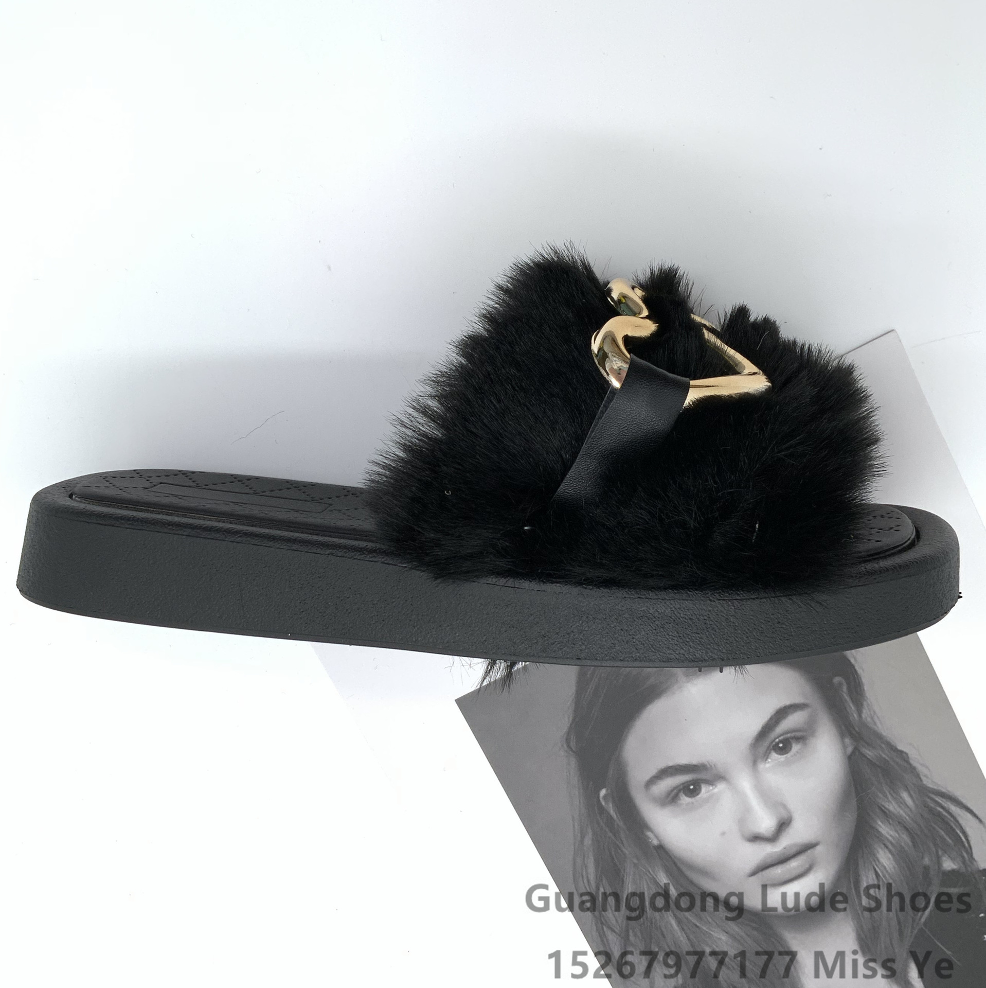 2022 New Women's Slippers Fuzzy Slippers Fashion Love Metal Buckle Soft Sole Thick Slippers Guangzhou Women's Shoes Specification drawing