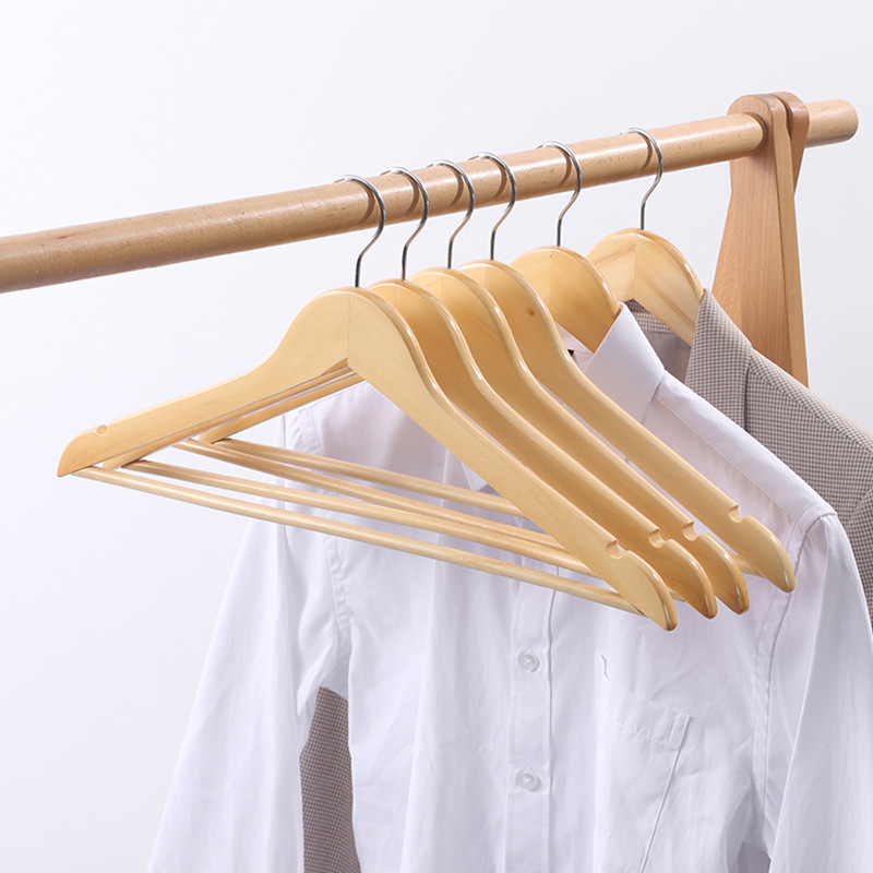A Solid Wood Coat Hanger Manufacturers Wholesale Clothing Store Hotel Special Clothing Drying Non-Slip Home Wooden Coat Hanger Hanging details Picture