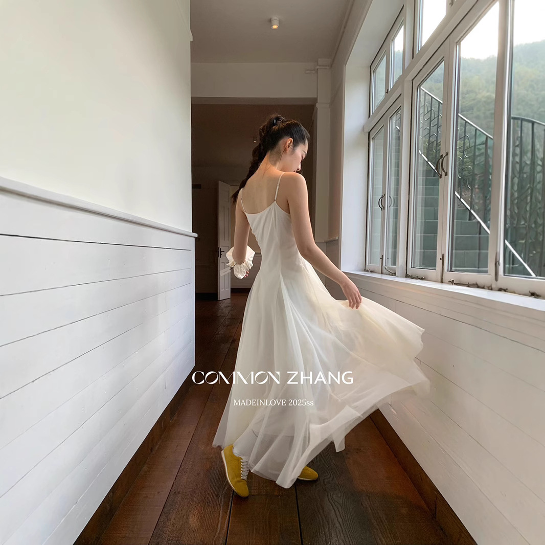 CZ ZHANG Korean-style vacation travel Spring style Net Princess Fairy A-line halter dress for women B16358 Item Picture