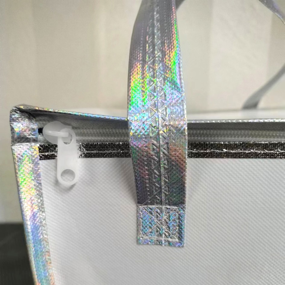 Wholesale of in-stock aluminum foil insulated bags, takeout barbecue packaging bags, hand-held insulated bags, cake, milk tea and catering packaging bags Specification image