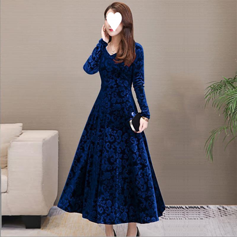 New Spring and Autumn 2024 Mom's slimming and form-fitting dress with a large swing, large-sized women's velvet long-sleeved dress, long style Specification image
