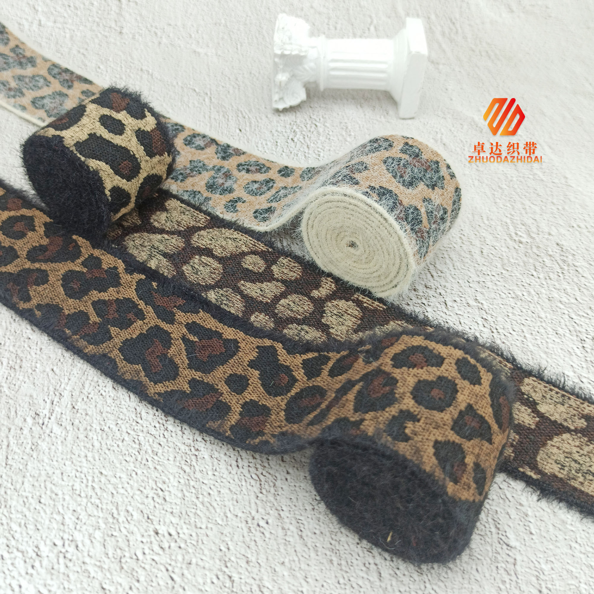 Wholesale Leopard Print Fashion Jacquard Elastic Velvet Imitation Rabbit Hair Skin Waist Decorative Elastic Ribbon Application Scenario
