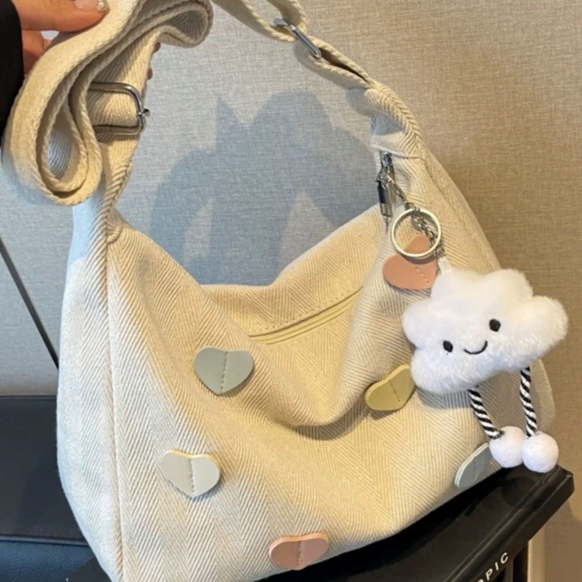 定制箱包皮具实物图