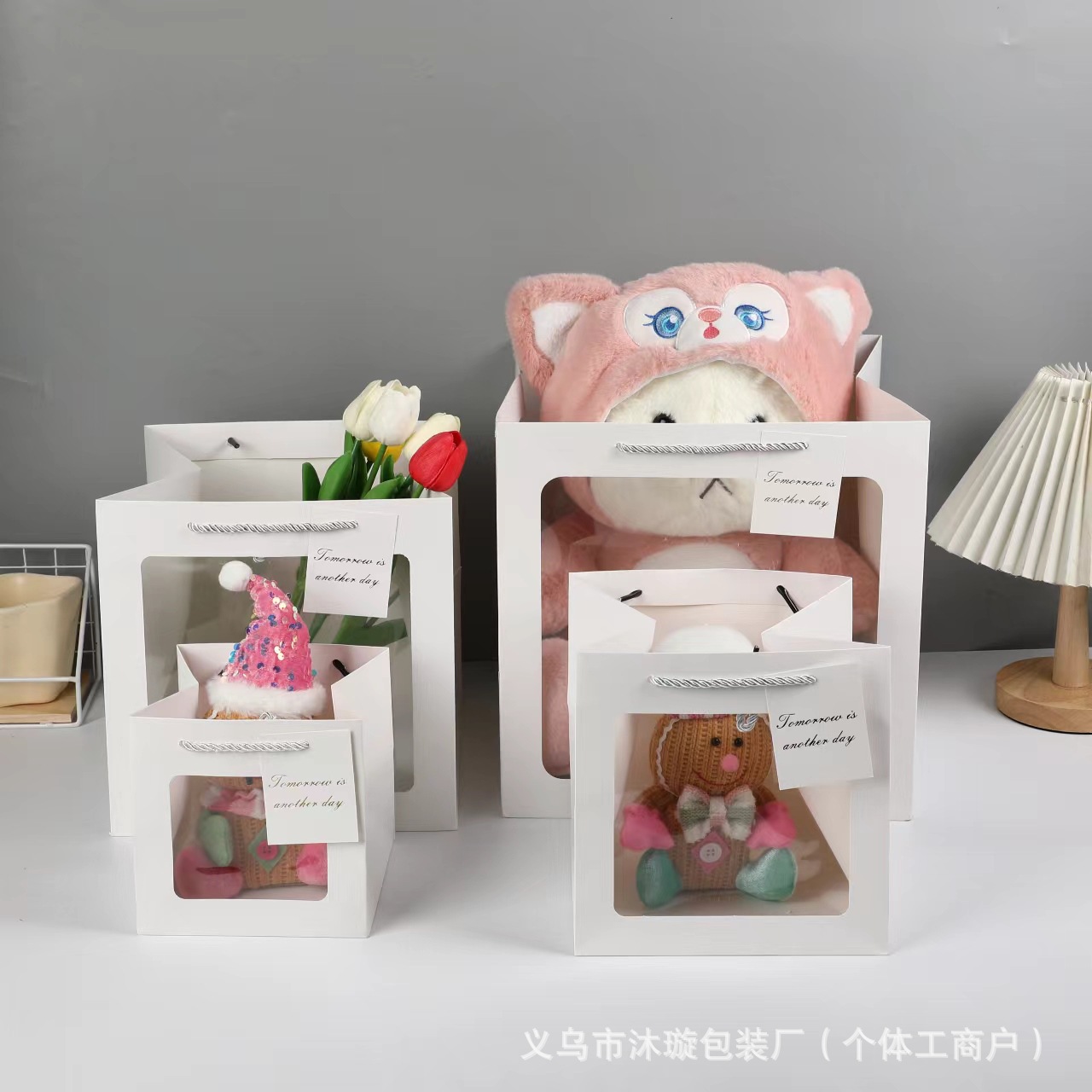 Square windowed transparent gift bags in stock, Teachers' Day flower gift bags, doll packaging, white card wholesale handbags details Picture