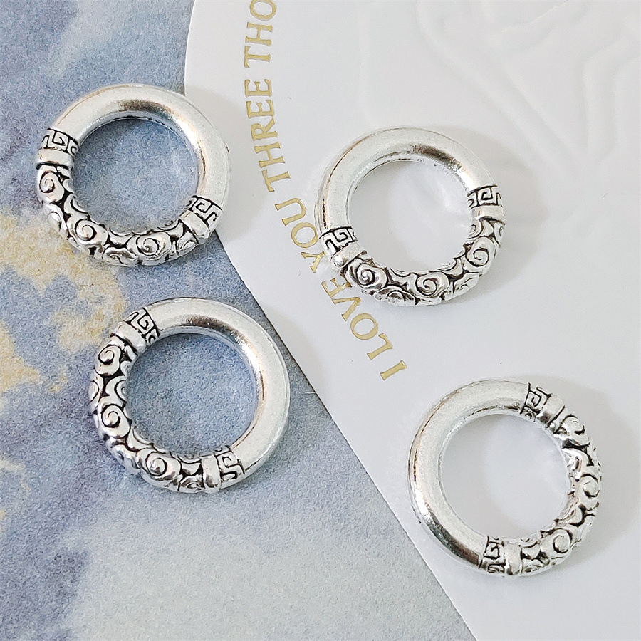 Alloy running ring accessories, ancient silver Qiankun circle, golden hoop rod, beaded ruyi Xiangyun beaded ring necklace, plain ring pendant details Picture
