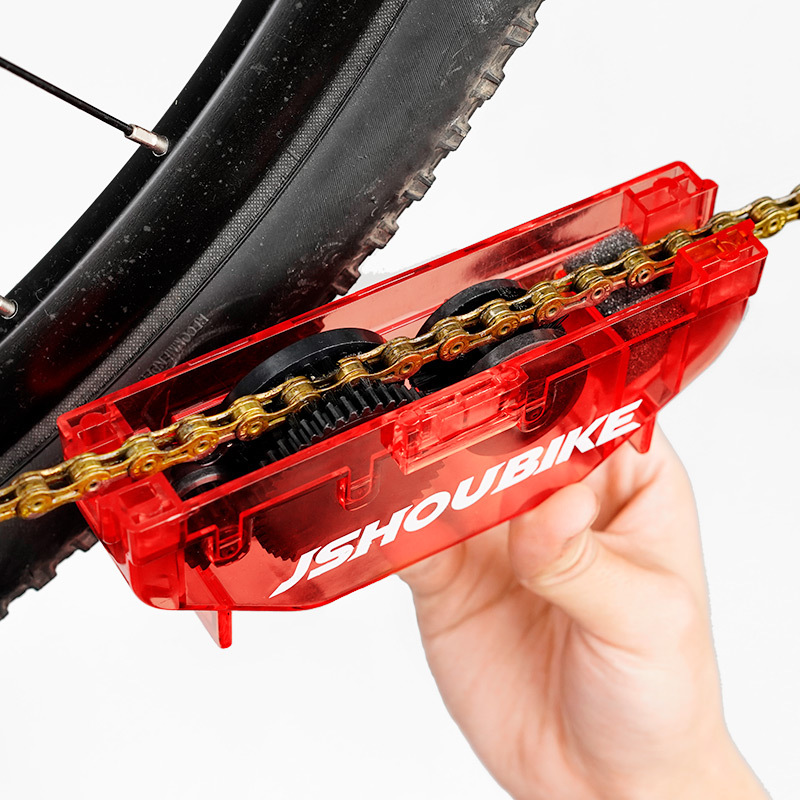 Bicycle chain washer, chain cleaner, mountain and road bike chain maintenance and cleaning tool, bicycle parts Application Scenario