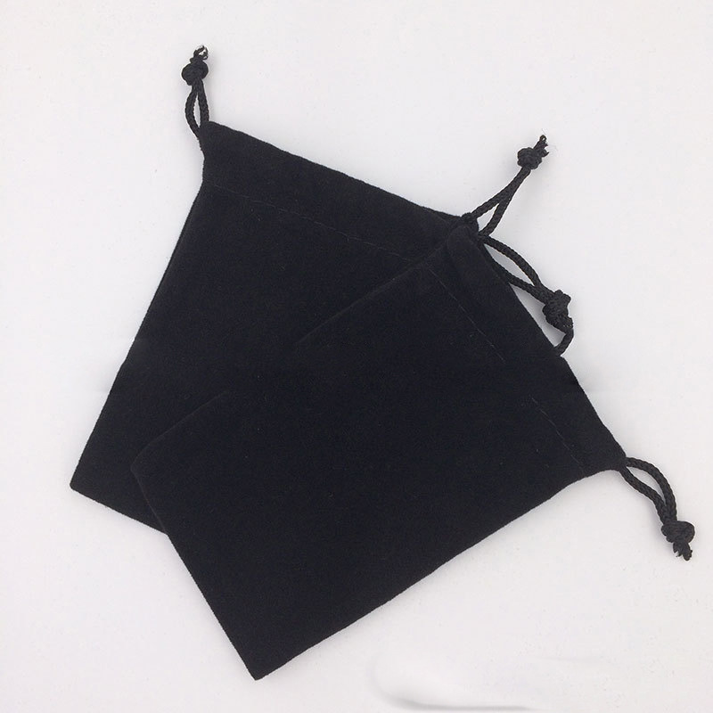 5*16 beauty stick gift bag in stock, velvet drawstring bag with LOGO printable, small black drawstring bag Application Scenario