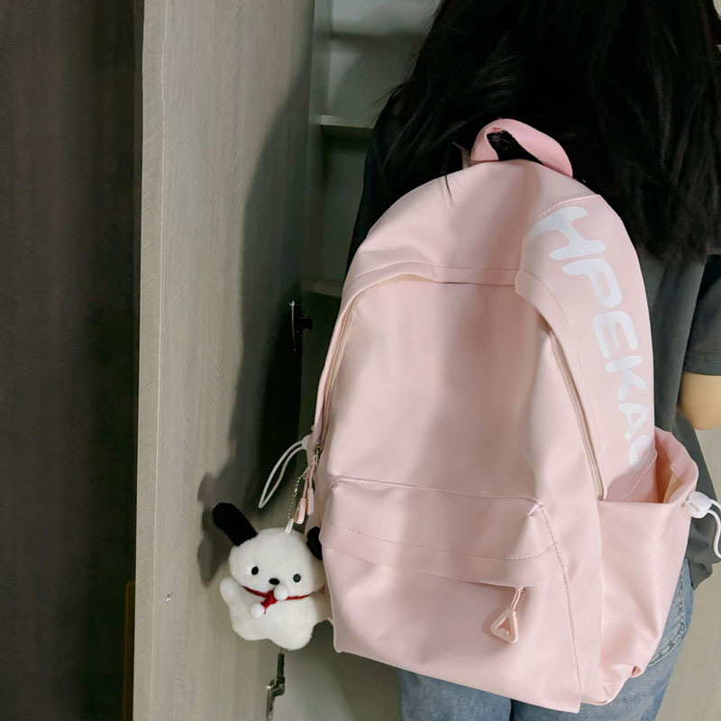 小学书包实物图