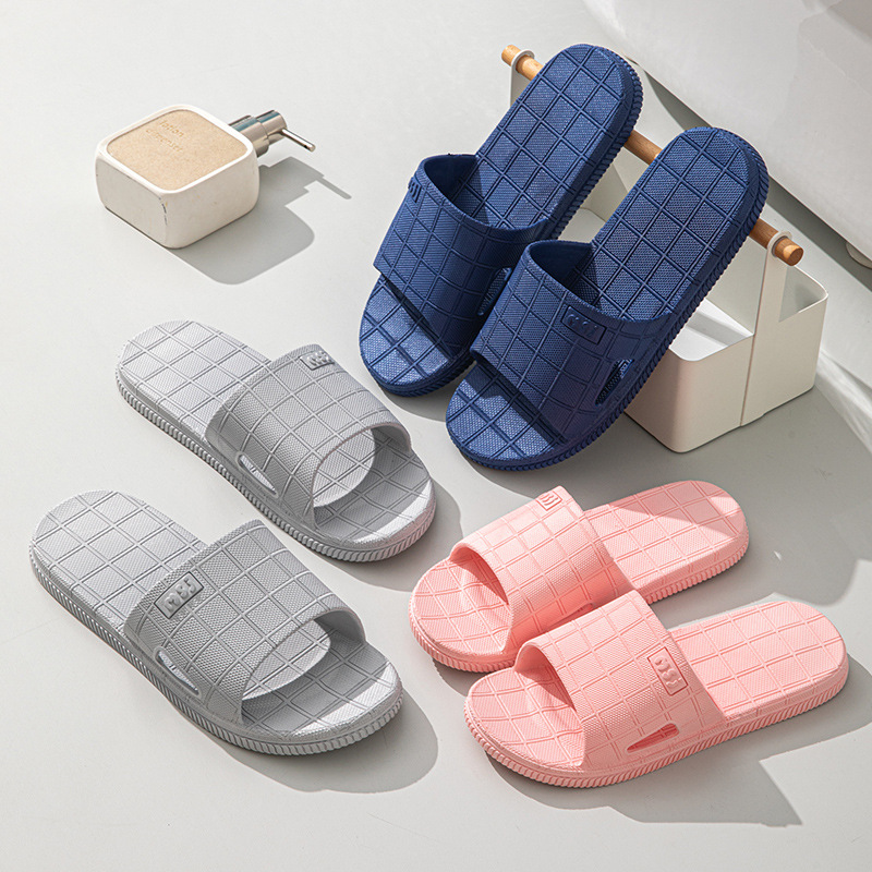 New summer cooling slippers with thick and soft soles for home couples, anti-slip cooling slippers for bathrooms, and men's outdoor slippers wholesale Specification image