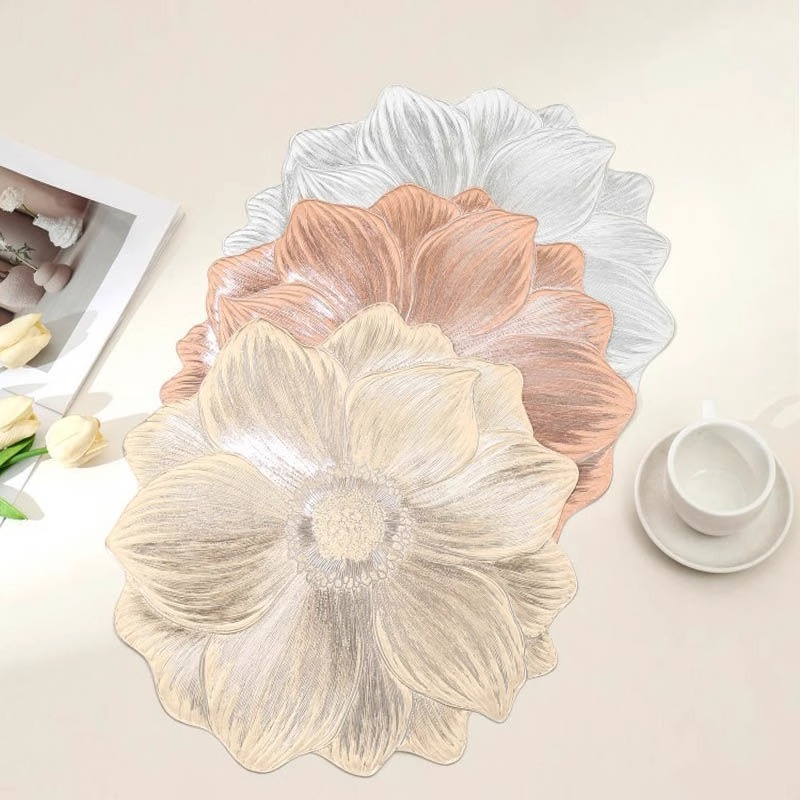 Light luxury lotus anti-slip placemats, PVC heat insulation pads, hotel home Western-style plate pads, Ins-style table pads, bowl pads, decorative pads details Picture