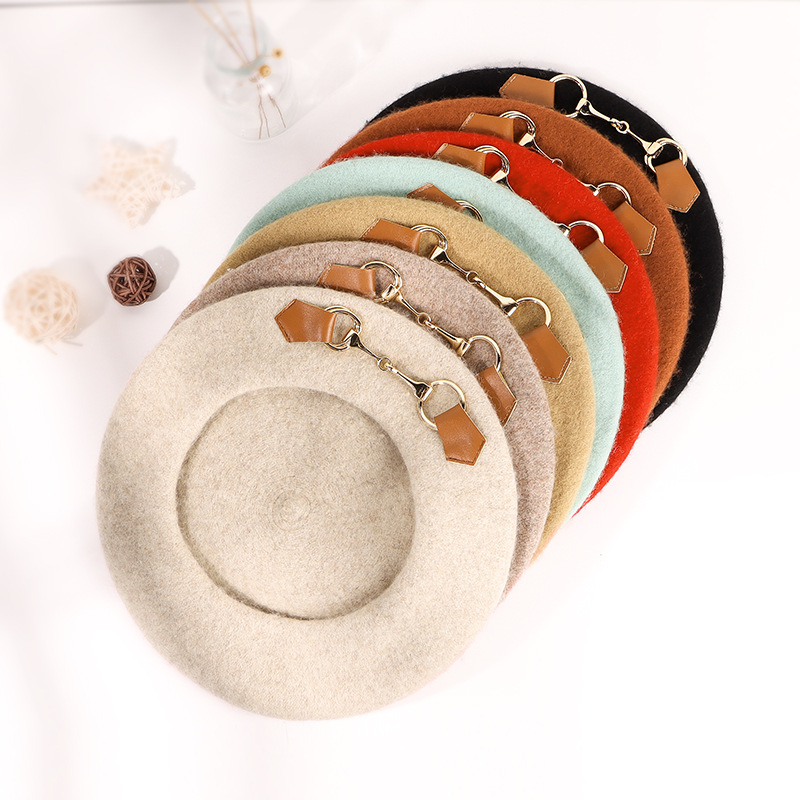 Hat female autumn/winter beret Lady leather buckle painter's hat wool bud hat warm hat factory stock details Picture