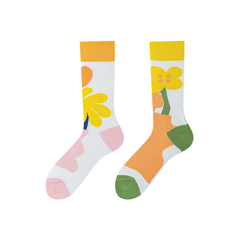 Cross-Border Original Women's Small Fresh Ab Socks Japanese Fashion Trend Asymmetrical Color Ab European And American Tide Socks Item Picture