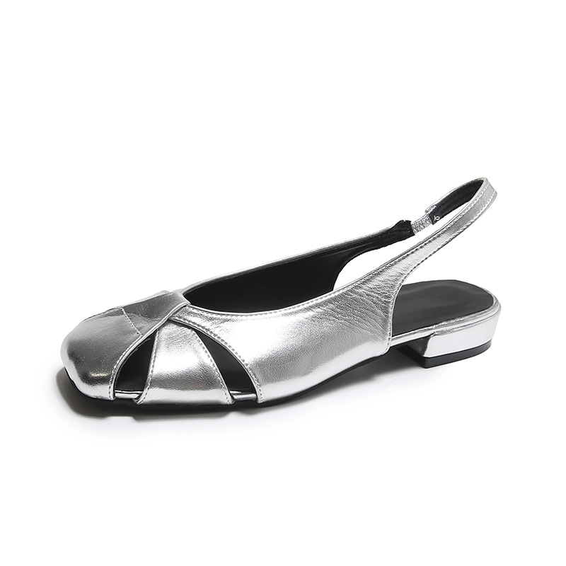 2023 New Summer Wear Simple Bao Head Sandals Female Low Heels Senior Sense Square Head Silver Gold Sandals Item Picture