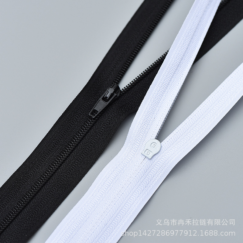 拉链/珍珠拉头/铆钉/拉头/皮革拉片细节图