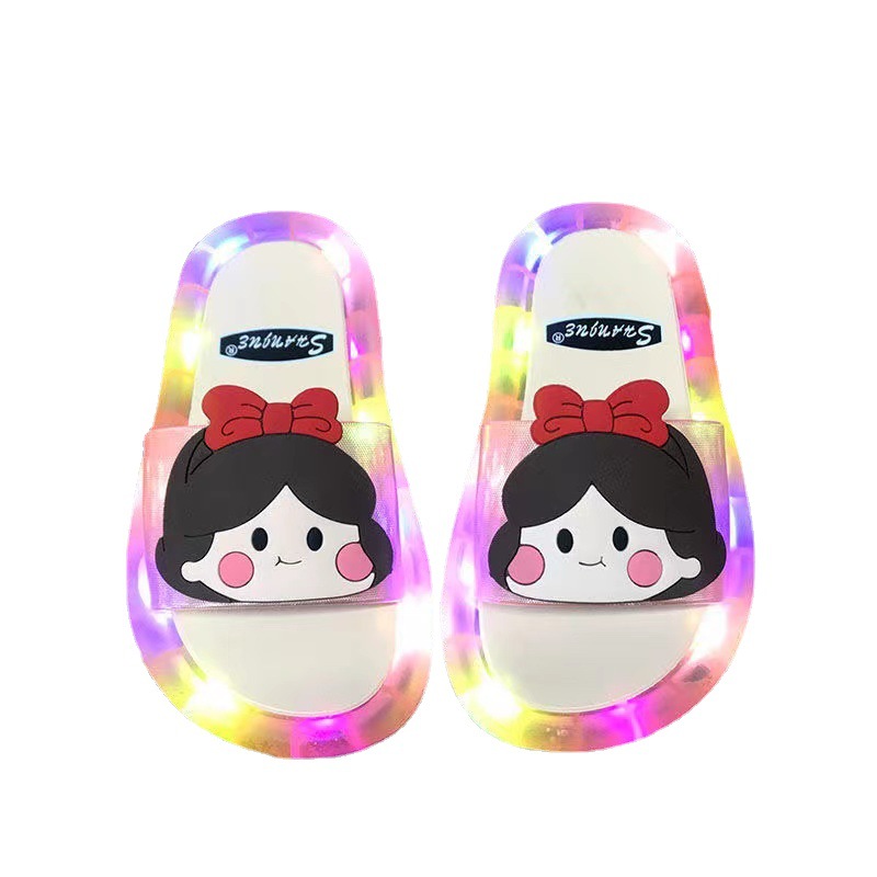 Influencer Fashion Glow Children's Slippers Strawberry Glass Slipper Sparkle Light Color Bestie Girl Will Shine Sandals Item Picture