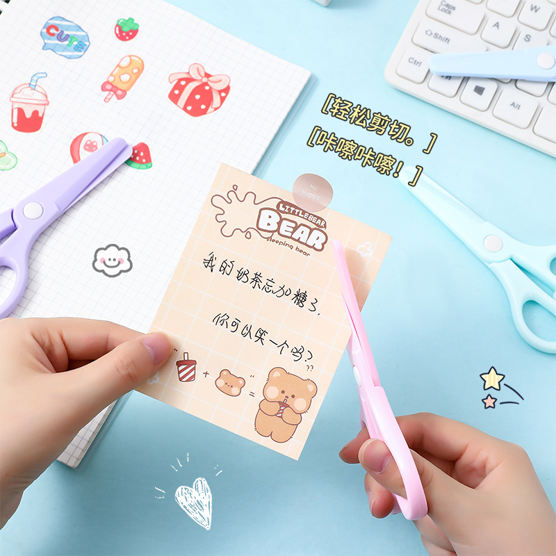 Children's DIY handmade plastic scissors students do not hurt hands bounce-back scissors kindergarten round head edge pack labor-saving scissors details Picture