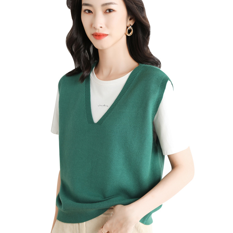 Wool blend 2022 Autumn/Winter new women's loose V-neck solid color short pullover vest Item Picture