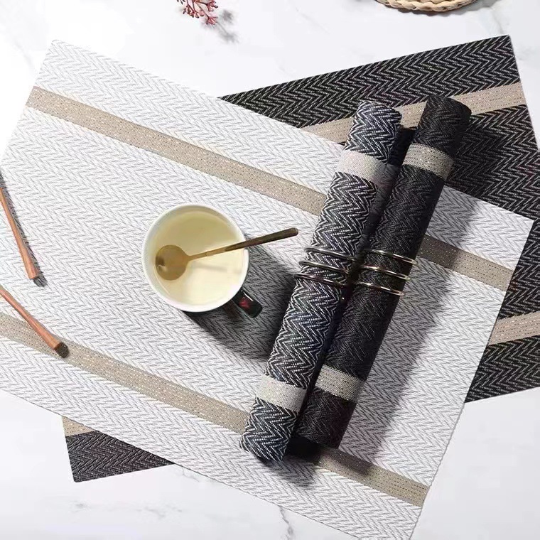 Square pvc European-style gold wire two-bar Teslin placemats, waterproof and oil-proof daily dining plate MATS, Western placemats and spacers