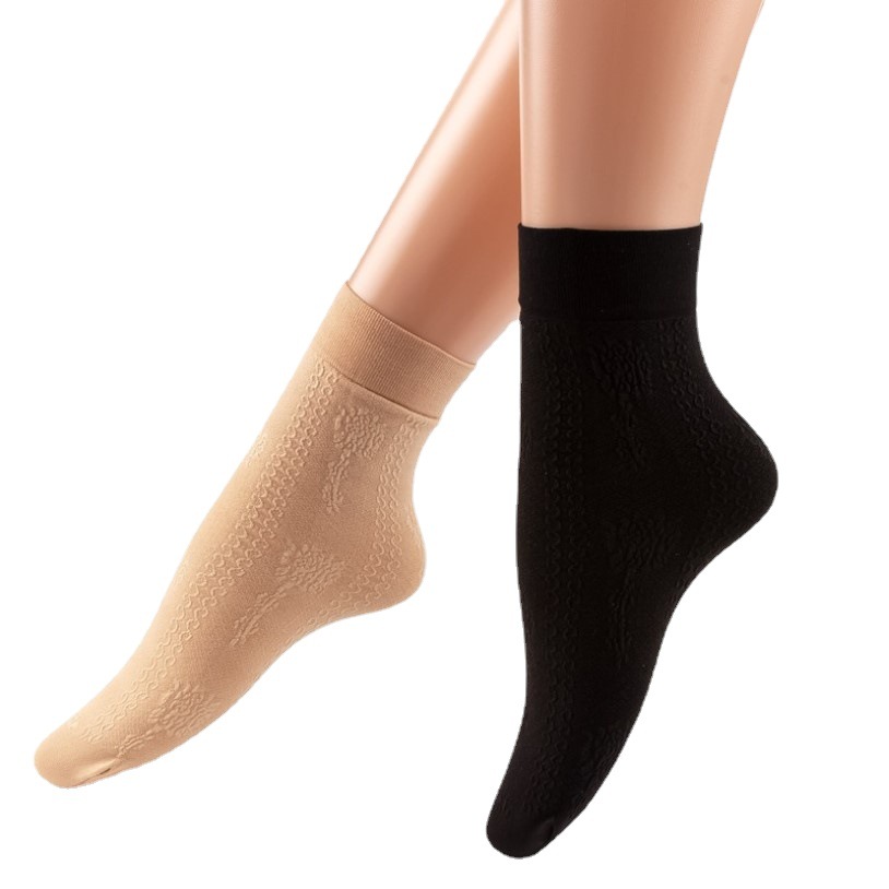 Wholesale of dark-patterned silk stockings for middle-aged and elderly people in spring and summer, medium-thick, non-snaggy, flesh-colored velvet sturdy silk stockings for children, and socks for grandmothers Item Picture
