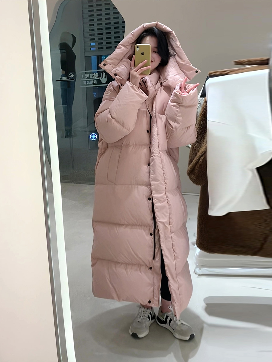 White duck down jacket for women, 2022 new style long knee-length matte pink thick hooded loose jacket Application Scenario
