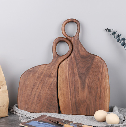 Creative Walnut Couple Cutting Board Wooden Steak Bread Board Solid Wood Cutting Board Complementary Fruit Board With Handle Kitchen full figure
