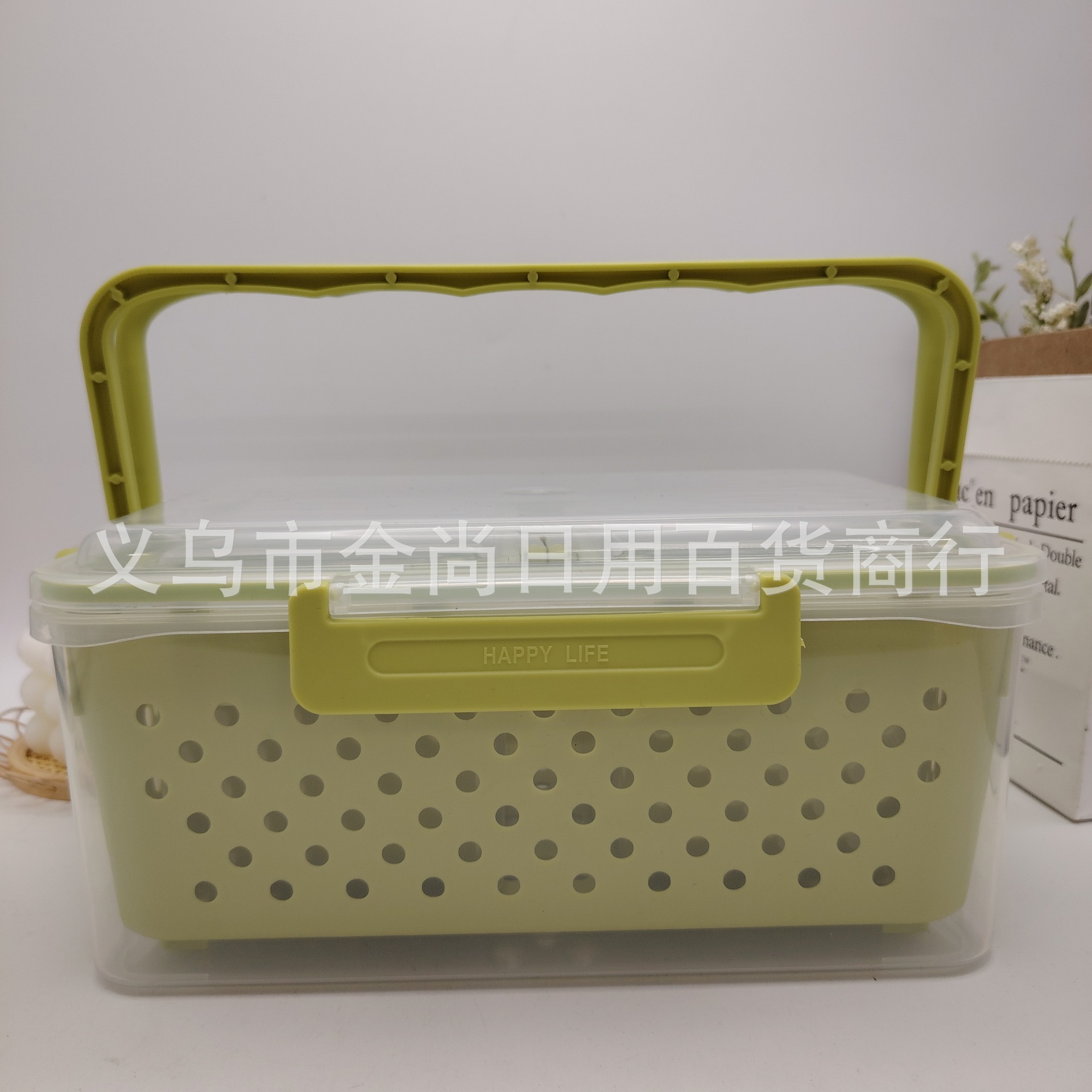 Refrigerator storage box, large-capacity frozen draining fruit and vegetable sealed box, food-grade outdoor portable hand-held food preservation box Item Picture