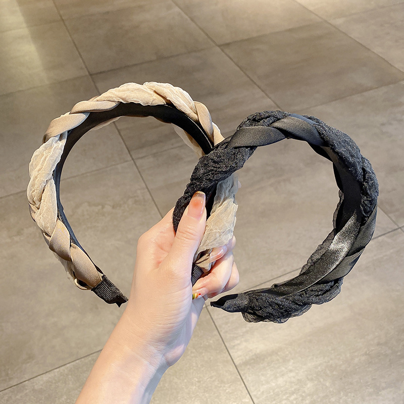 The new 2024 high-end headband hair accessory from the popular Ougensha wide-brimmed hairband and high-top anti-slip pressure hairpin Specification image
