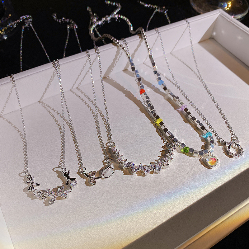 Silver Titanium Steel Chain Butterfly Love Necklace Female Ins Personality Niche Geometric Necklaces Pendant Wholesale Specification drawing
