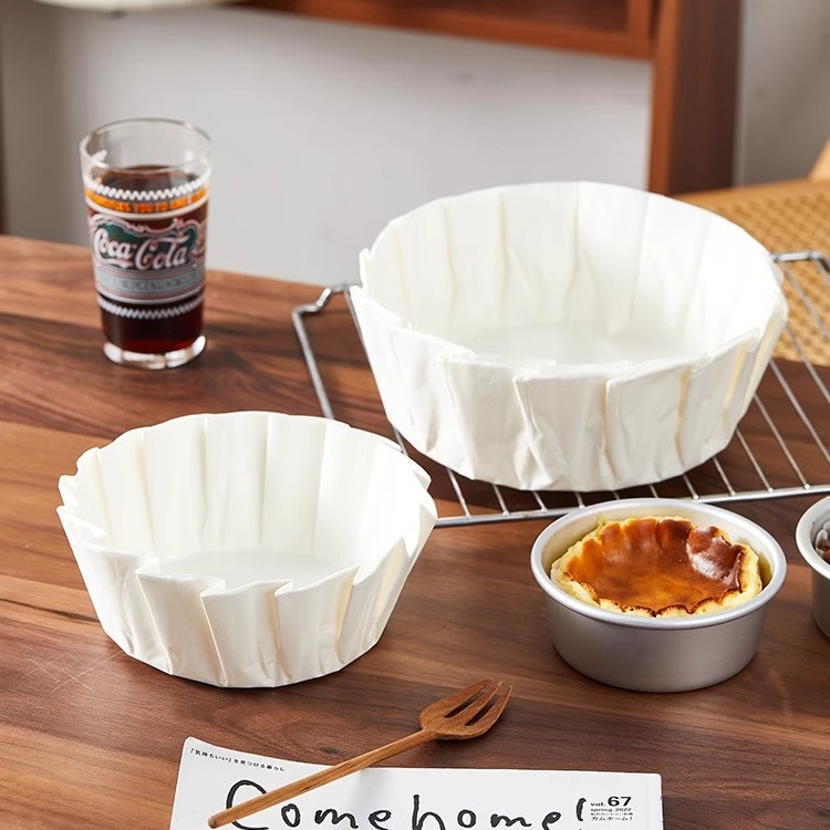Basque oil paper cake baking paper tray mold, disposable 4-6 inch special packaging pad paper, high-temperature resistant and no need to fold