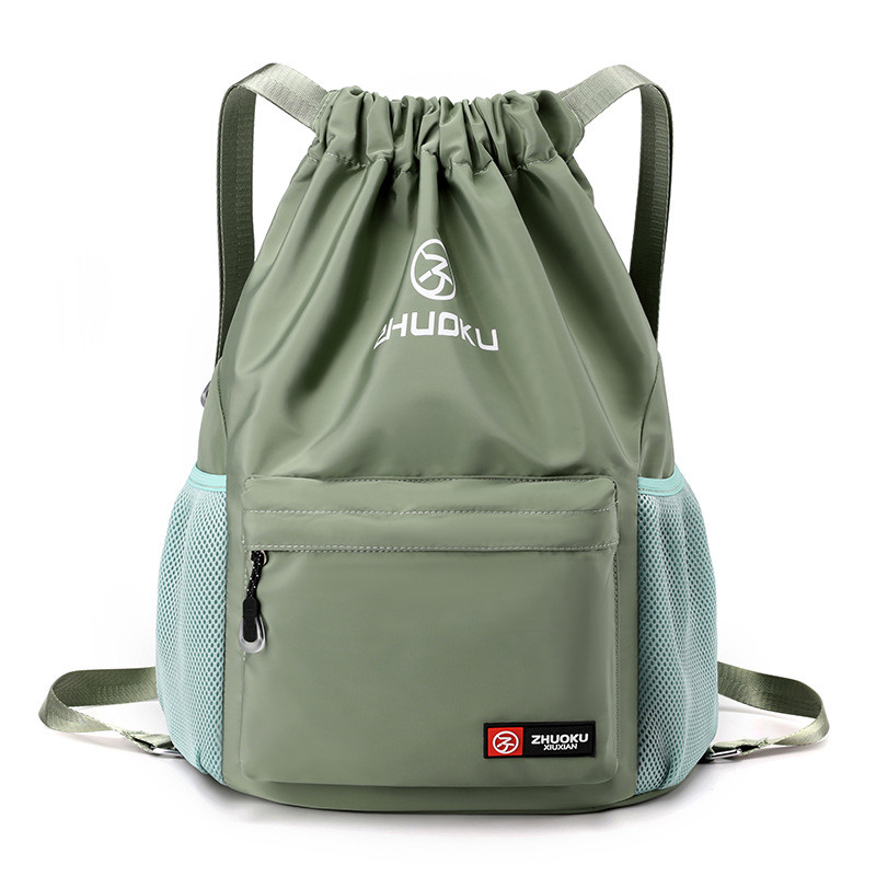 背包/电脑背包/双肩包/青少年双肩出行背包/运动背包女士白底实物图