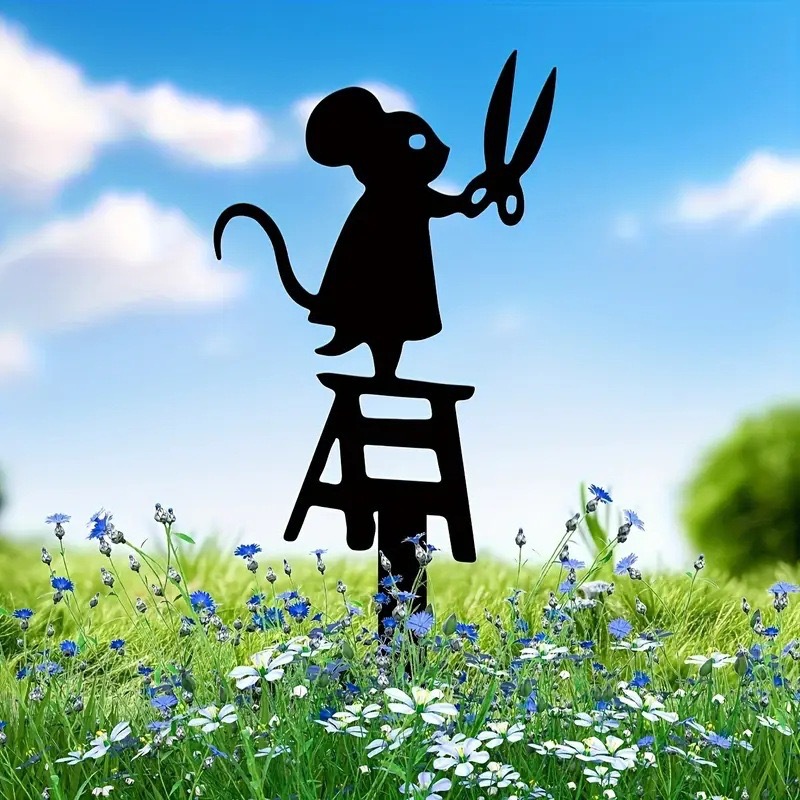 Temu hot selling metal garden decoration mouse insert cross-border independent station modern creative art metal full figure