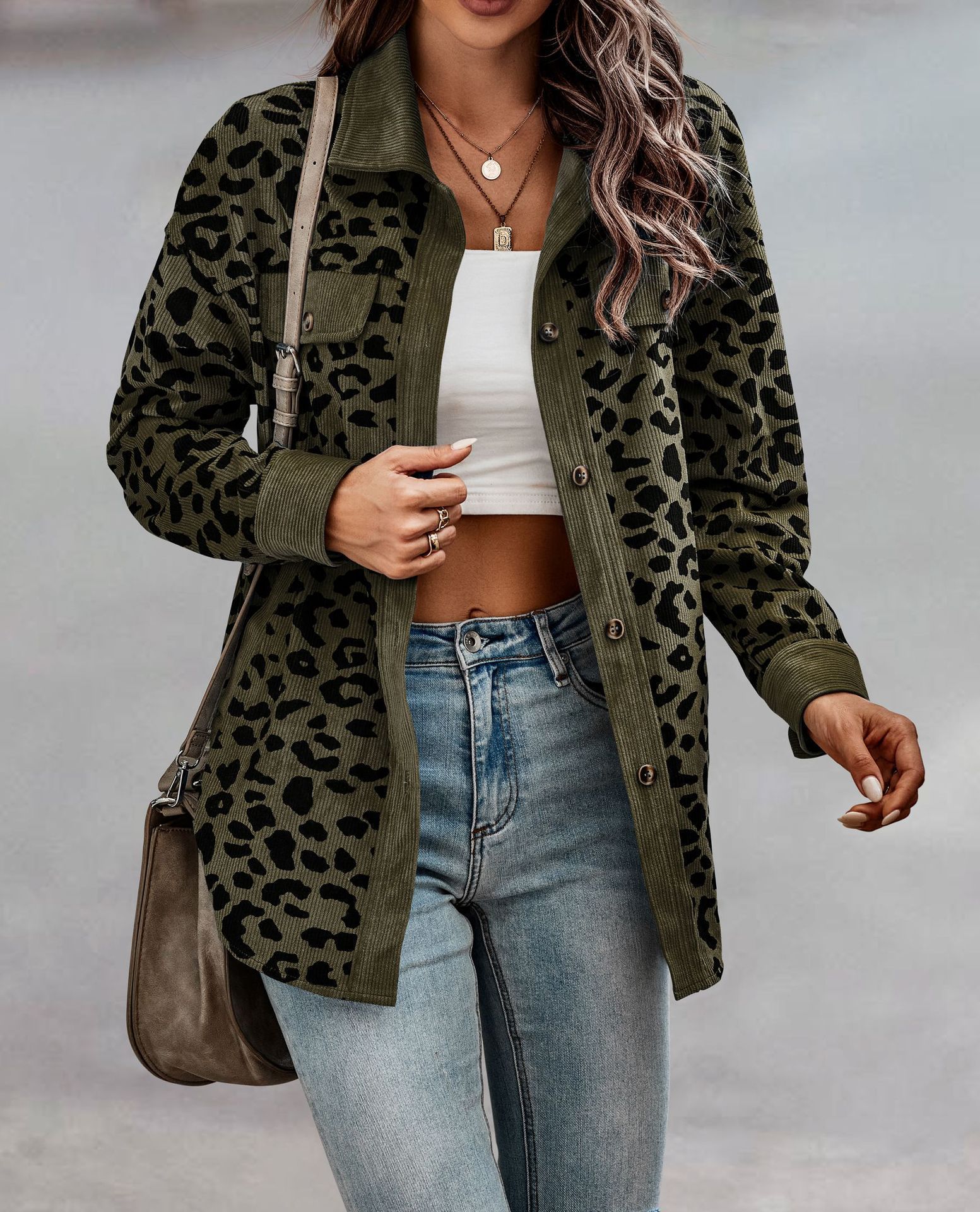 2022 Amazon Cross-border Women's Clothing Autumn/Winter Fashion Leopard Print Button Long-sleeved Jacket for women Application Scenario