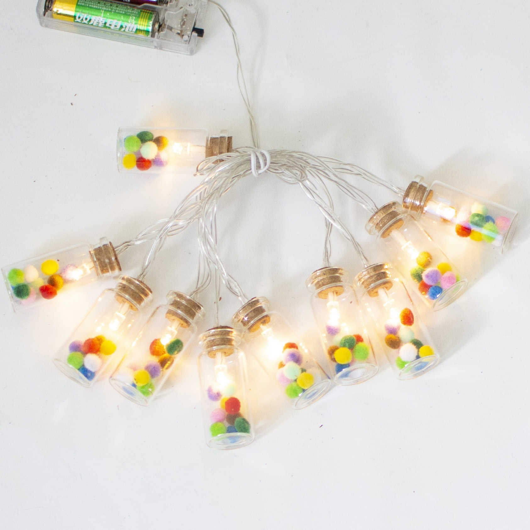 led灯串 复活节装饰彩蛋许愿瓶室内装饰 节日用新品推介彩色毛球