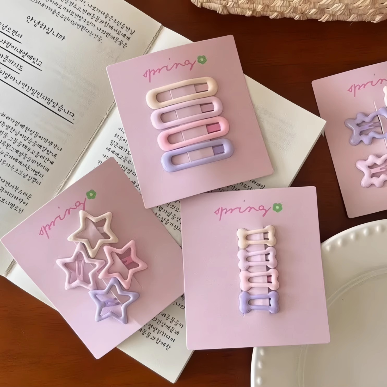 Clips de estrellas clips de flequillas adorables clips de frente clips de mujeres clips de cabello roto clips pequeños accesorios para el cabello bb clips para el cabello niños Application Scenario