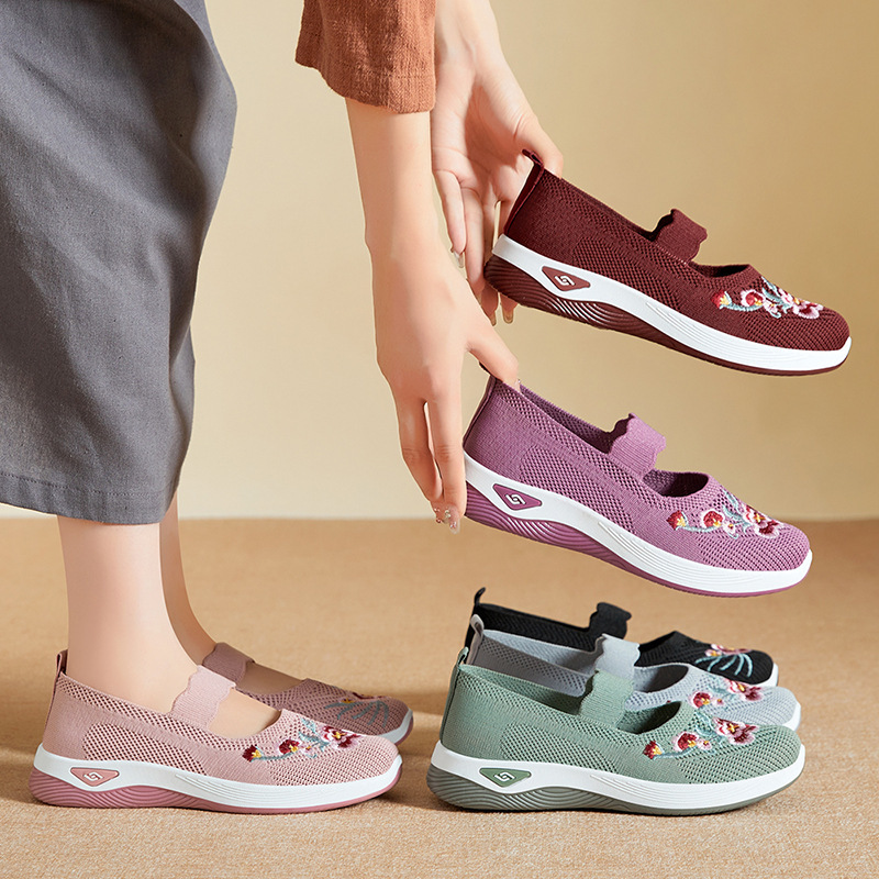 中老年妈妈鞋实物图